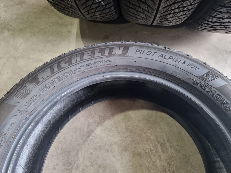 235/50/19 MICHELIN 4бр