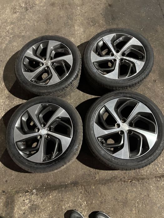 Jante hyundai tucson 2015-2019 originale 245/45 R19 cu anvelope vara
