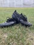 Ghete de fotbal mizuno morelia neo  nr 42,5