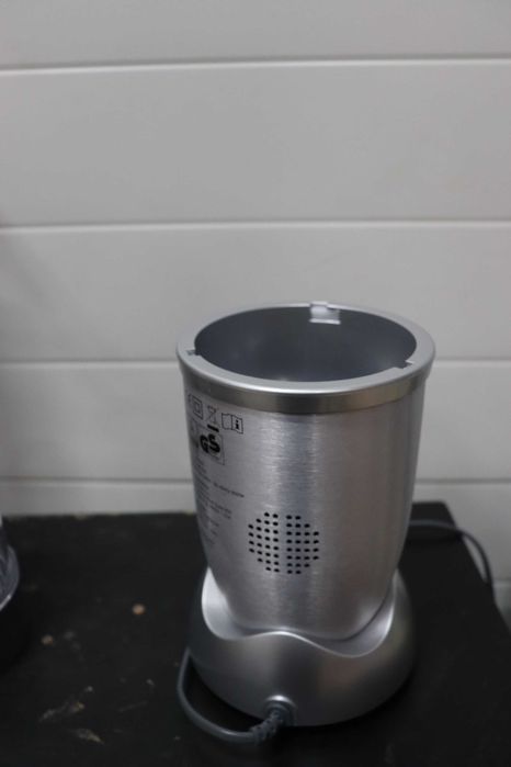 Nutribullet Pro, 900 вата,  Компактен,, с чаша 700мл,Миксер за смутита