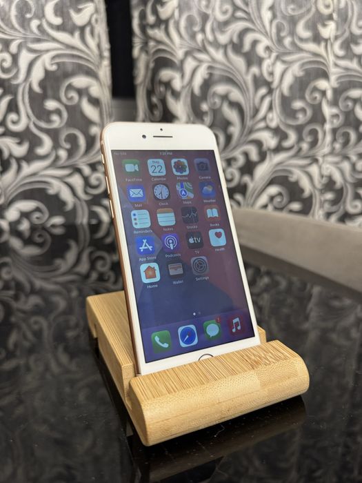 Telefon Apple iPhone 8 roze gold