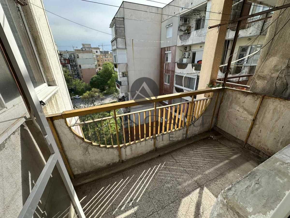 Продава се Двустаен апартамент в Пловдив, Тракия - 58 кв.м за 1451 €/кв.м - Снимка #7