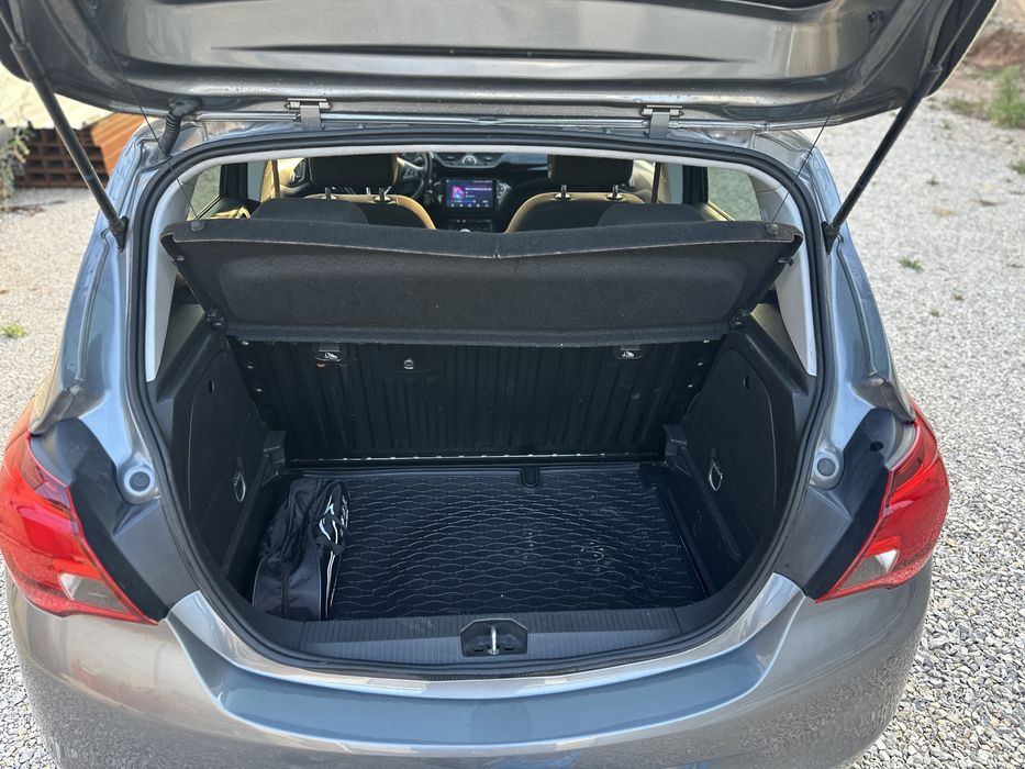 Opel Corsa 2018 1.4i бензин/газ нова газова на няколко месеца