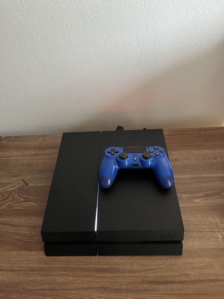 Play Station 4 1 TB