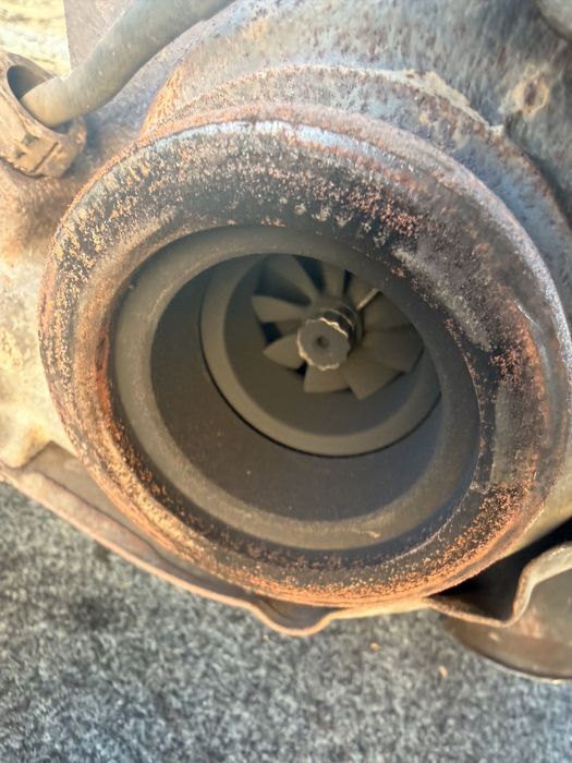 Turbo turbina turbosuflanta vw passat b6 golf 5 touran eos 2.0 BMM BMP