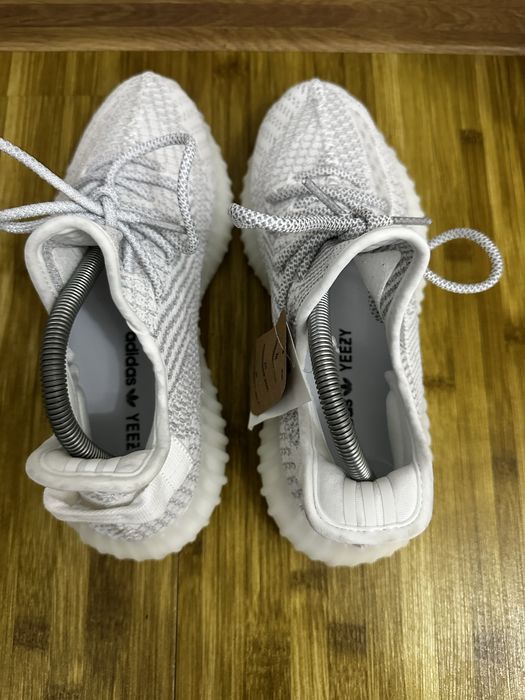 Yeezy 350 v2 marimea 42