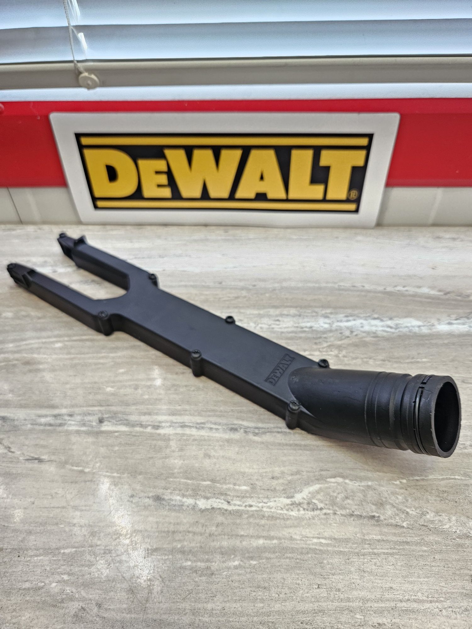 Dewalt Прахоуловител за Прободни Триони N564892 за DCS334,DCS335