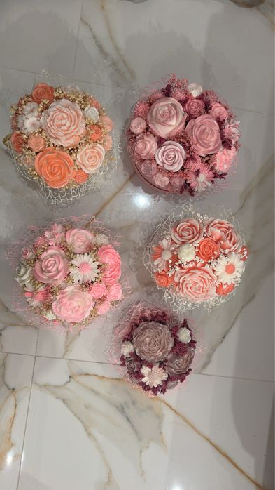 Букет от соеви свещи