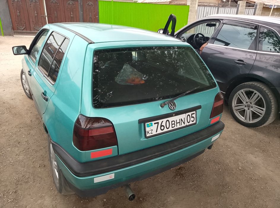 Гольф надёжный машина