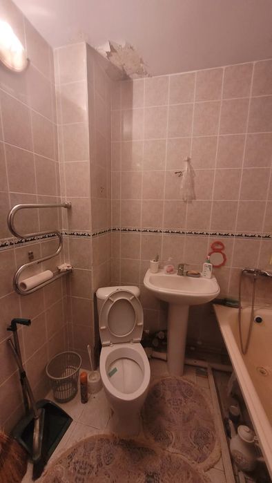 Продам 1к.кв. р- он Космос