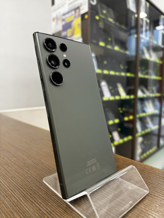 Samsung S23 Ultra / 256GB / Garantie 12 luni