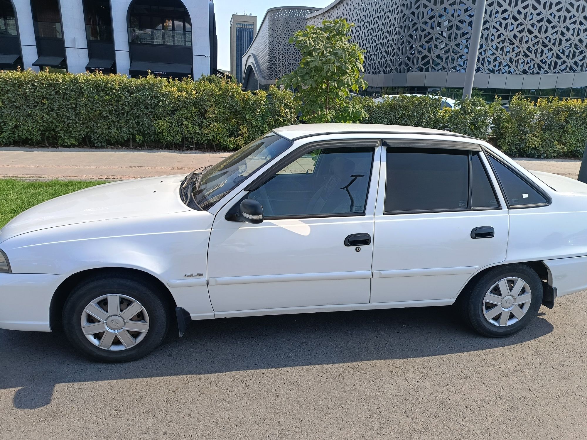 Нехия 2 нархи 5200$ ками бор