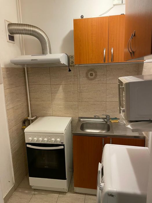 Garsoniera regim hotelier Titan 5 mn metrou 200 lei/zi