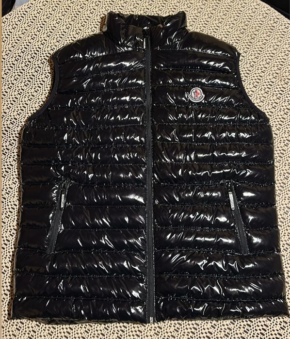 Мъжки елек Moncler