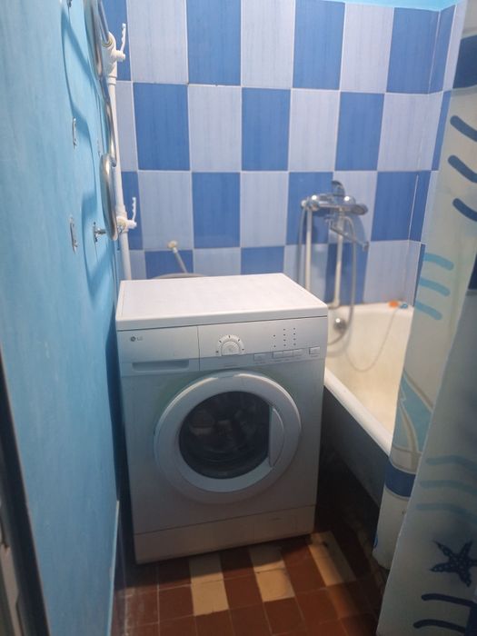Квартира ижорага берилади 4этаж 2хоналик Конечка
