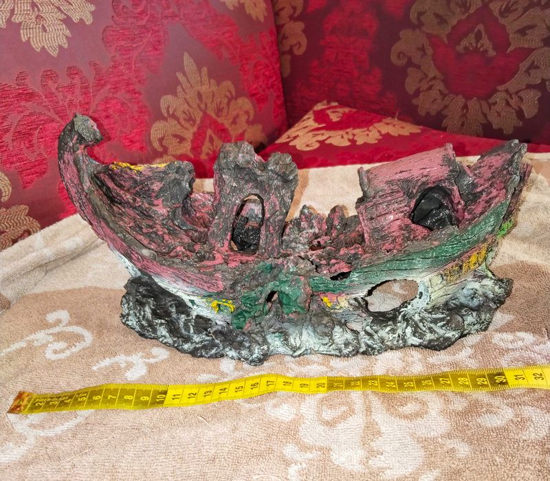 Корабль в аквариум 32 см