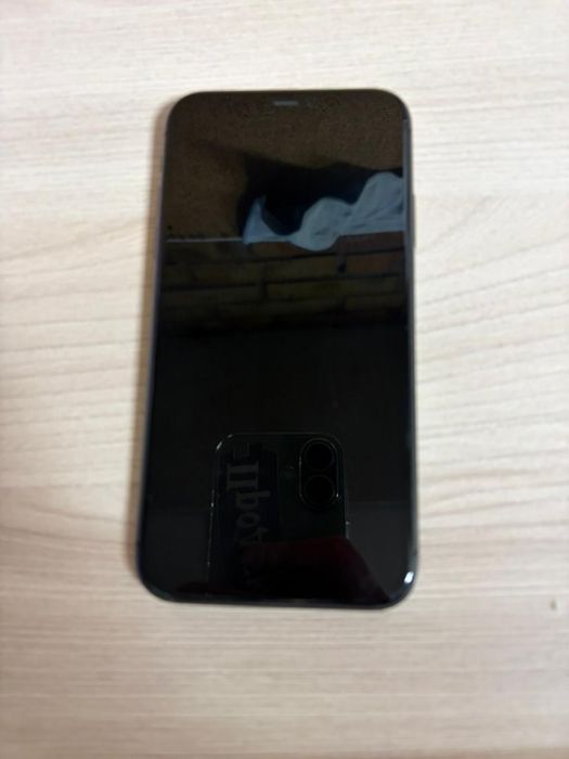 Iphone 11 в хорошем состоянии