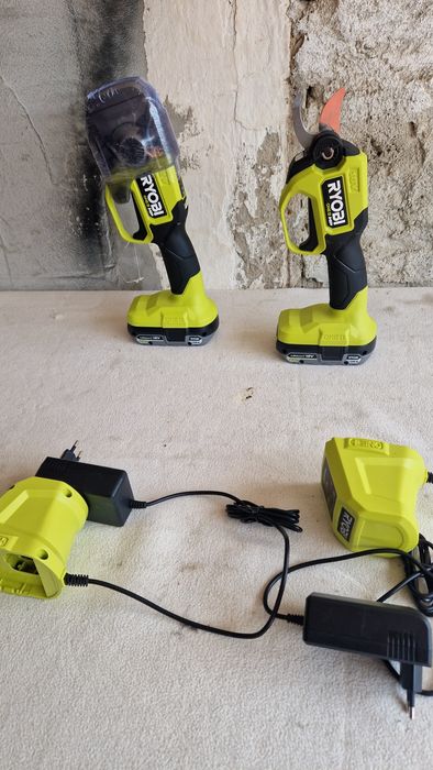 Foarfeca de gradina Ryobi RY18SCXA