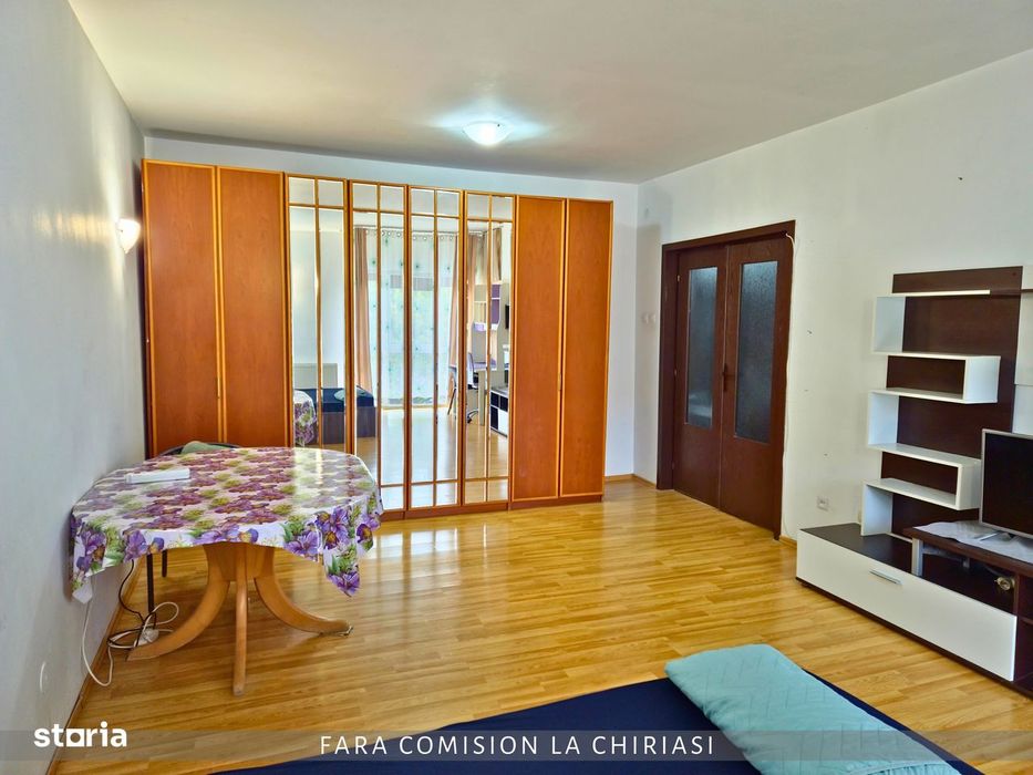 De Inchiriat 2 Camere, Etajul 1