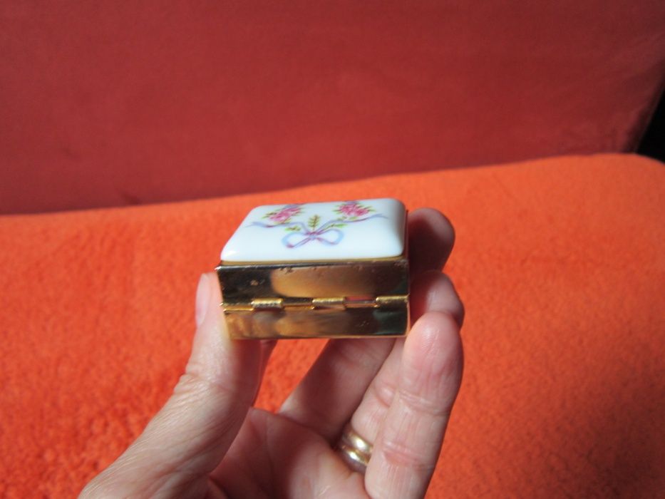 cadou inedit vintage Pocket Box cutiuta calatorie set de colectie