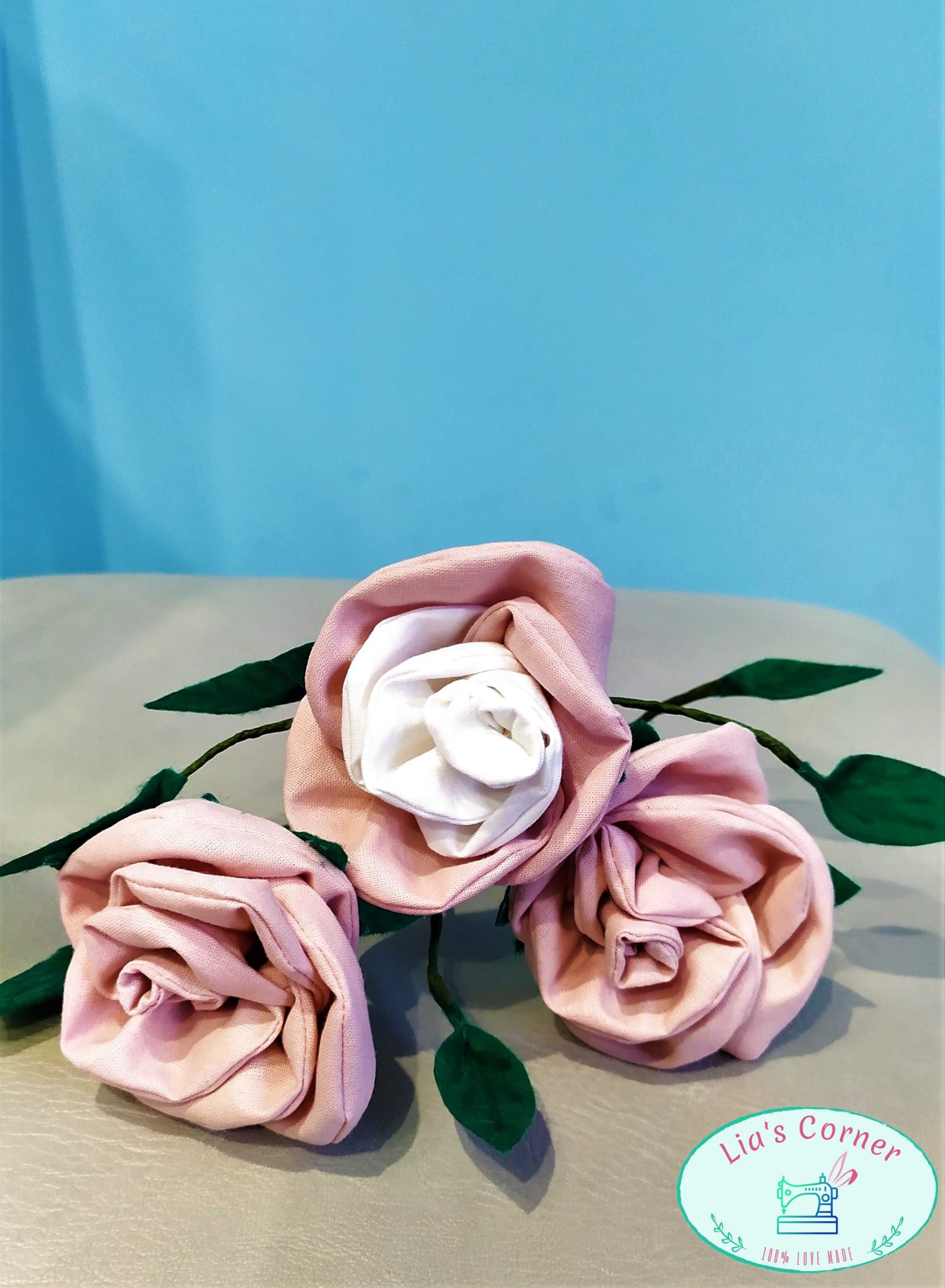 Ръчно изработена роза от плат