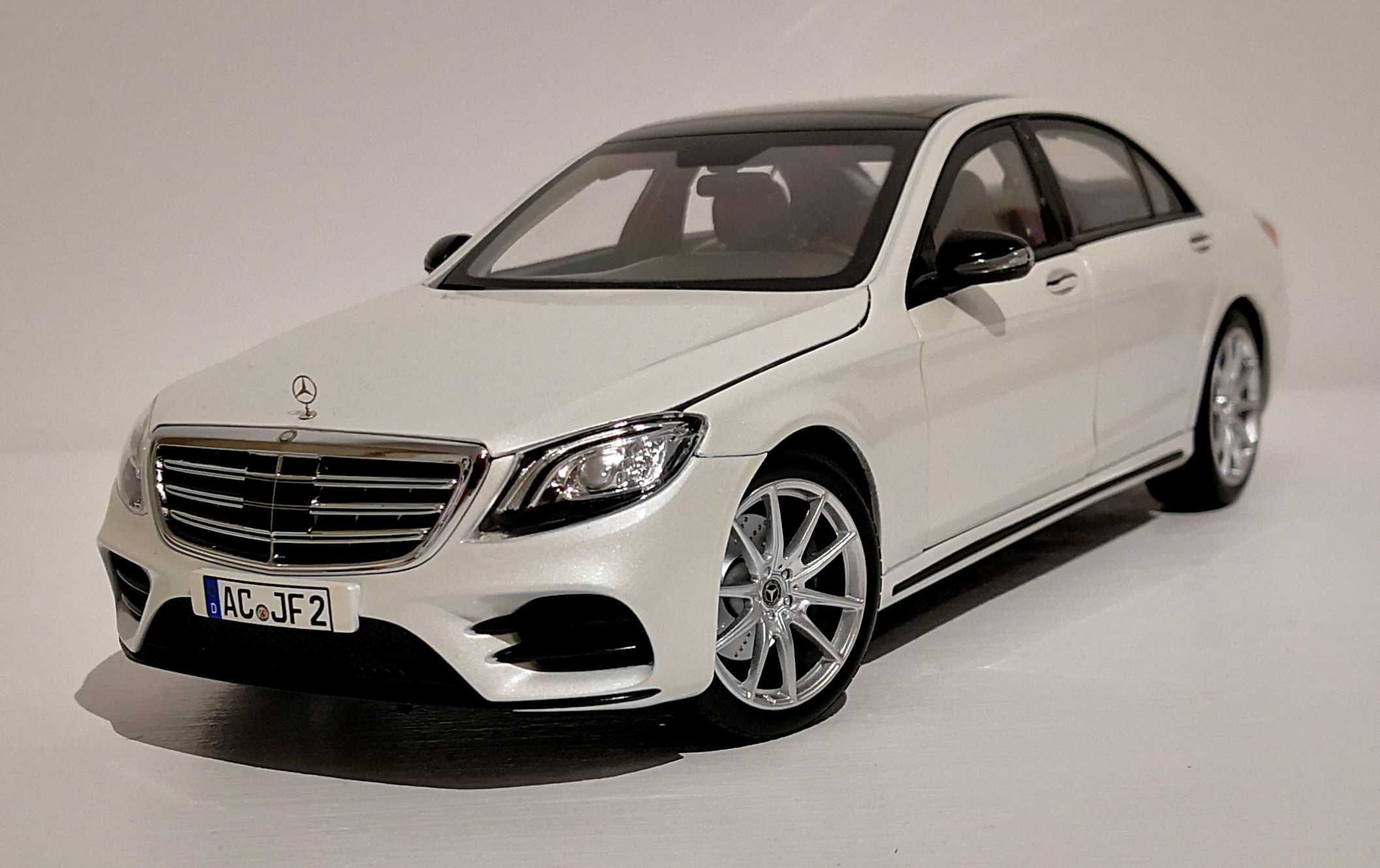 Machete auto 1:18 - Mercedes Benz S CLASS AMG PACK - Norev