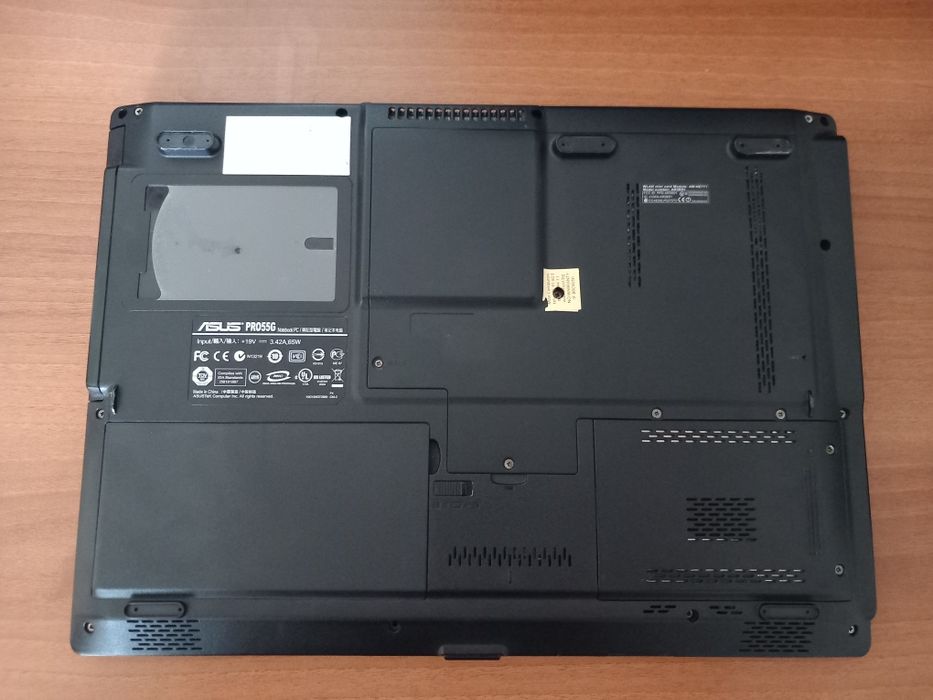 Лаптоп ASUS - PRO55G
