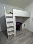 Pat supraetajat cu birou pentru copii Ikea Smastad 90x200