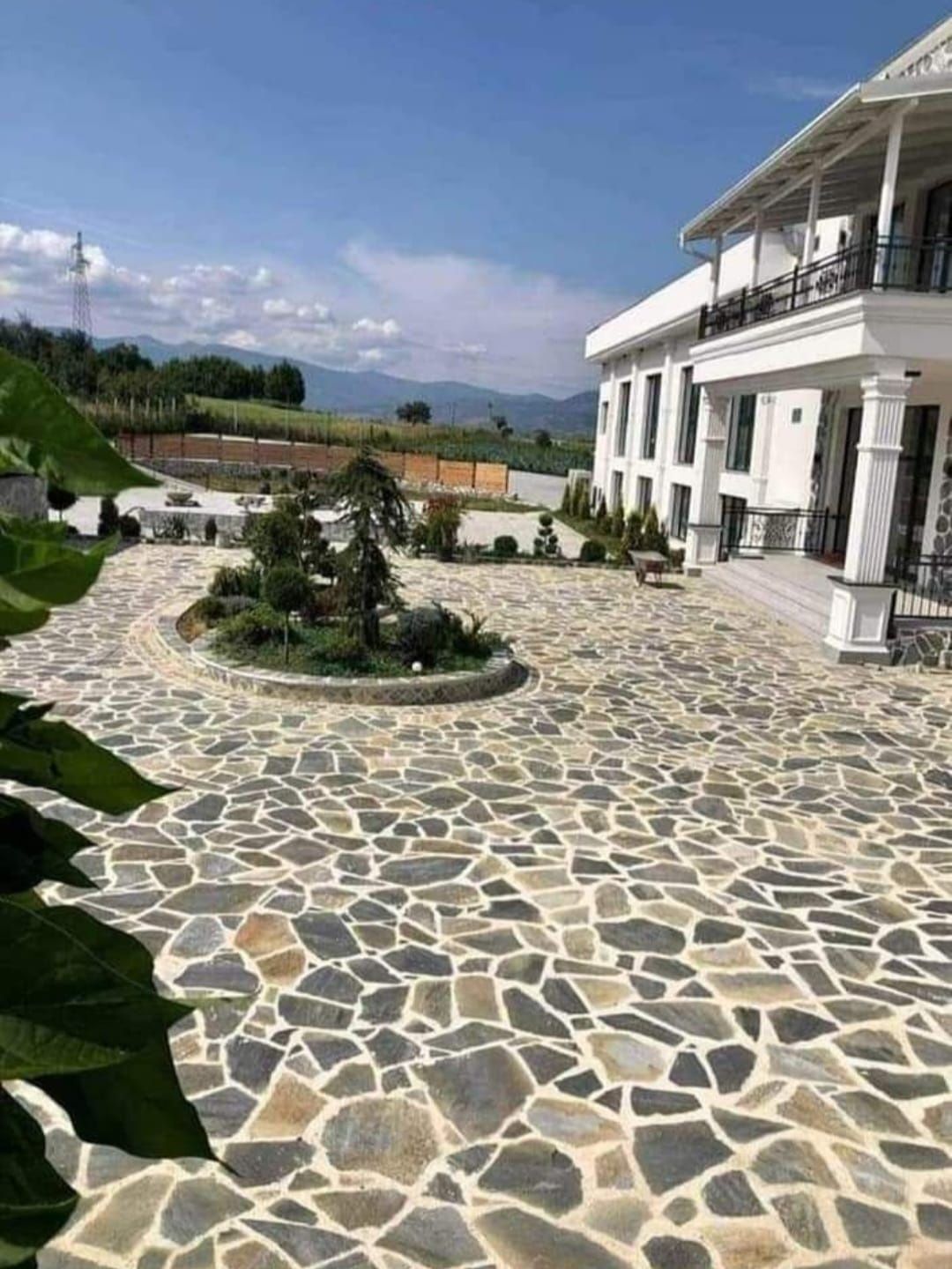 Piatra naturala de munte/ cubica vand și amenajez