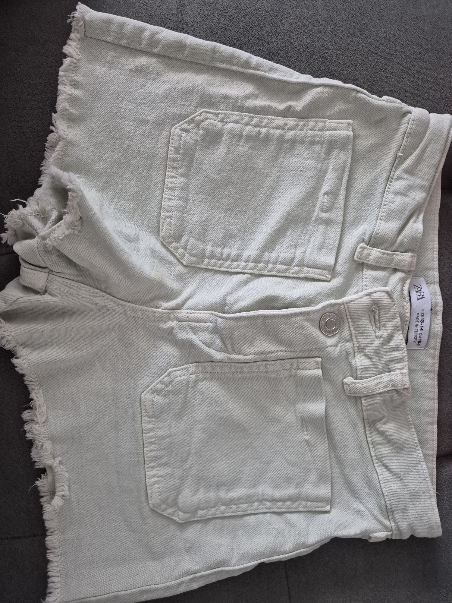 Zara 152см. Потник и къси панталонки