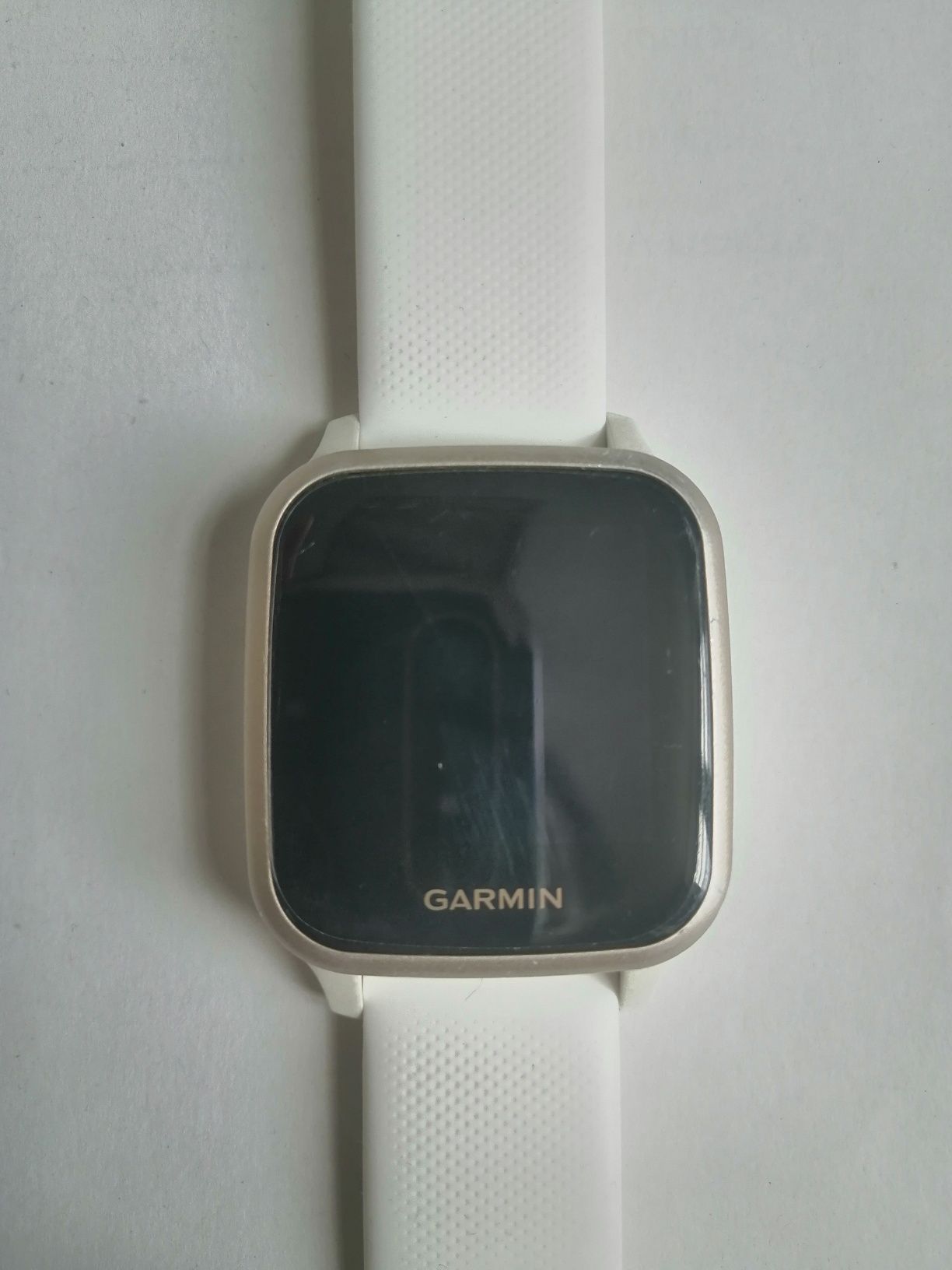 Garmin Venu SQ часовник