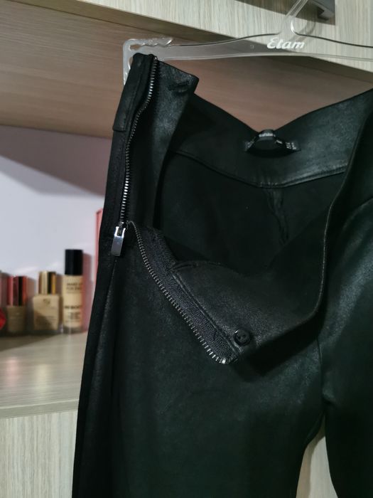 Colanti negri Zara - material texturat