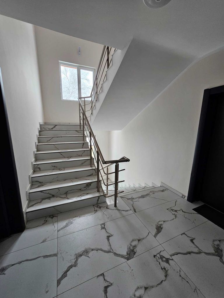 Продава се Тристаен апартамент в Велинград - 86 кв.м за 1551 €/кв.м - Снимка #17