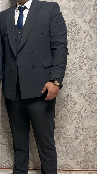 Классический костюм