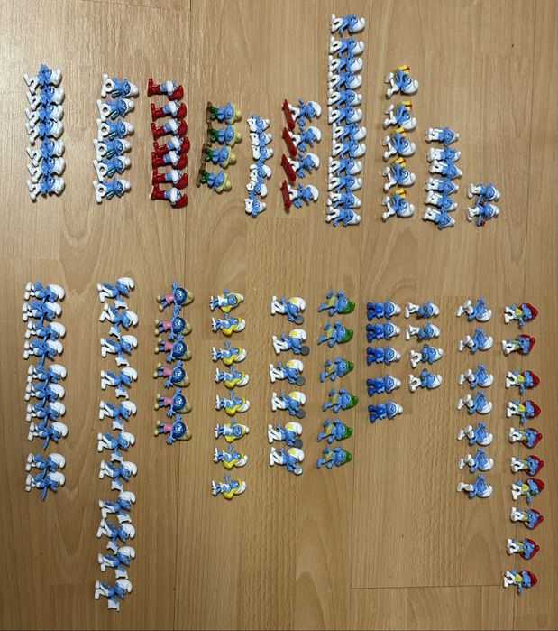 Vand strumfi si doua colectii!