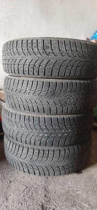Продам зимние шины
