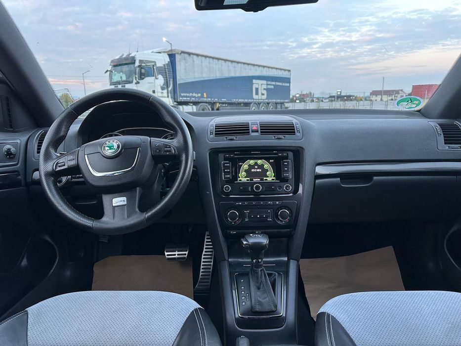 Skoda Octavia VRS 2,0 TDI DSG