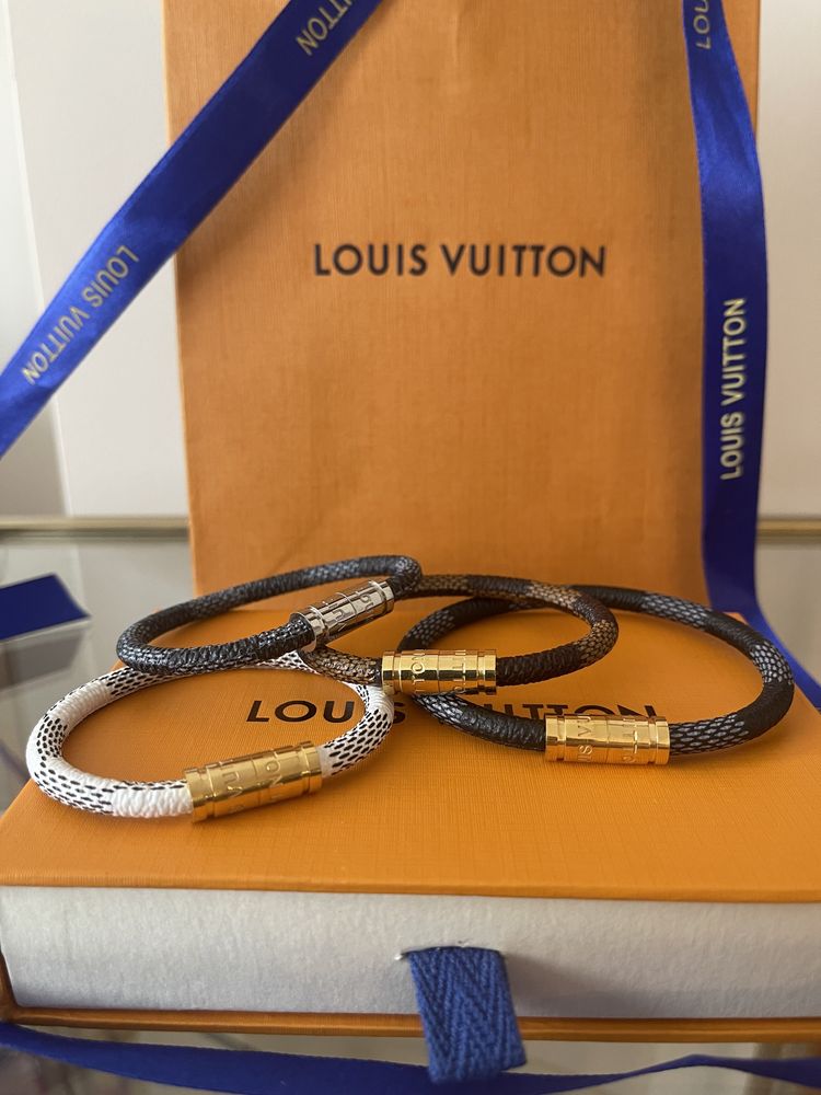 Кожени гривни Louis Vuitton