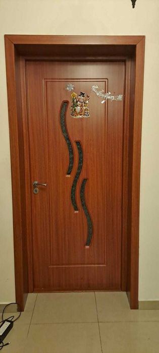 Usi de interior din MDF cu sticla