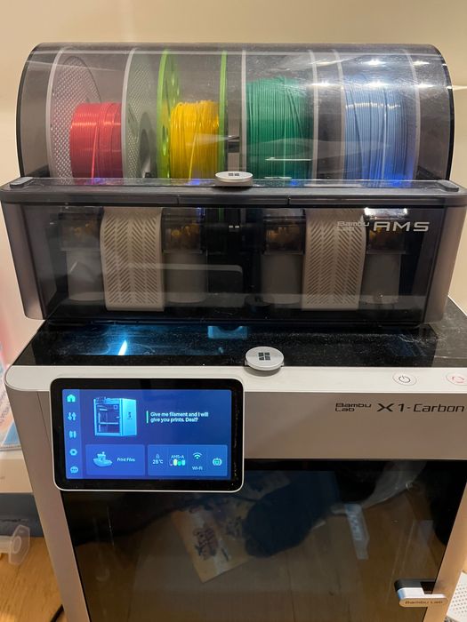 Bambu Lab X1C 3D принтер