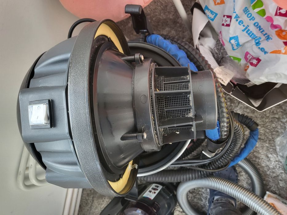 Vând aspirator Bieffe Emilio utilizat