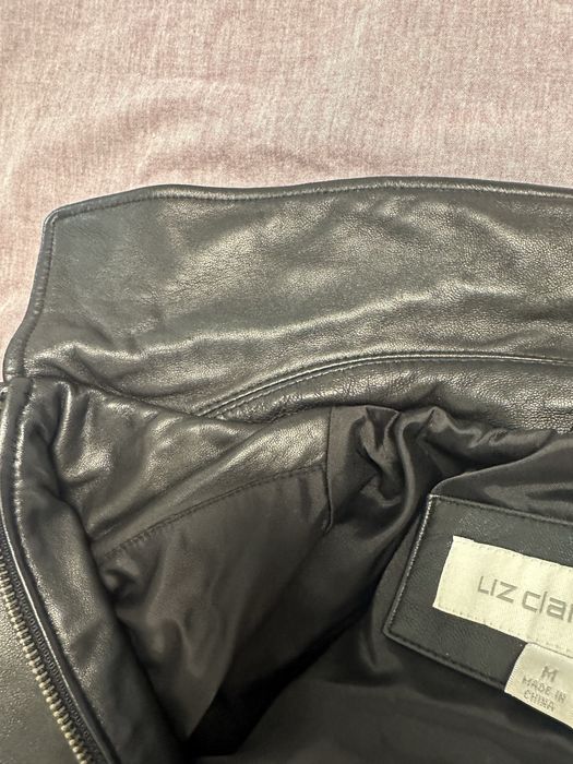 Haina de piele noua Elvetia