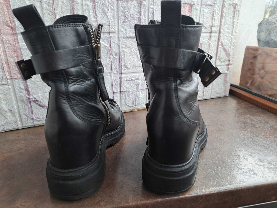 дамски ботуши,зимни обувки,боти на платформа,кубинки,Musette номер39