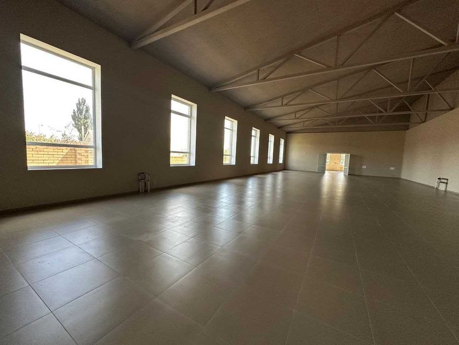 Отдельно-стоящее здание