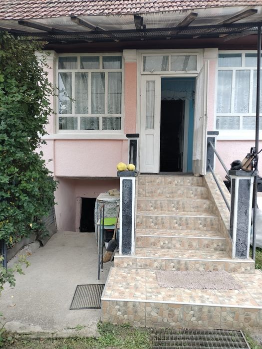 Casa de vacanta sau locuit !