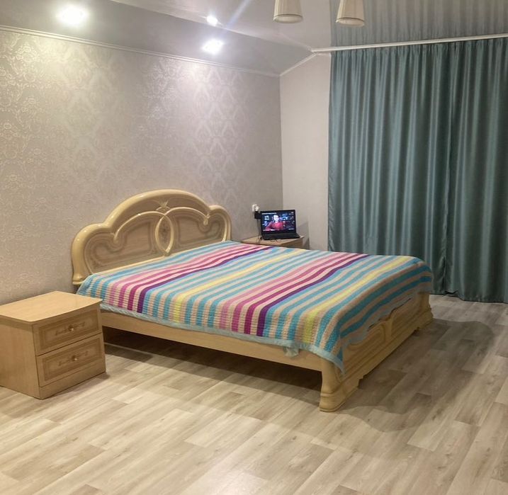 Продаю кровать двухспальный