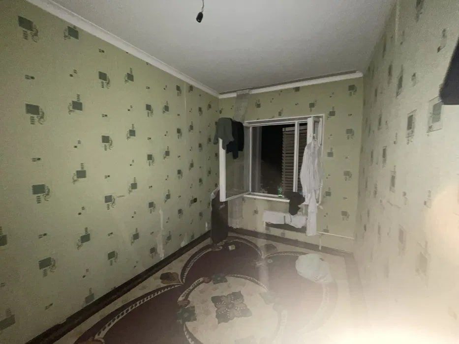 2/5/5. Сергели 4. Квартира 59 м², не торцевая! Метро - 700 м.