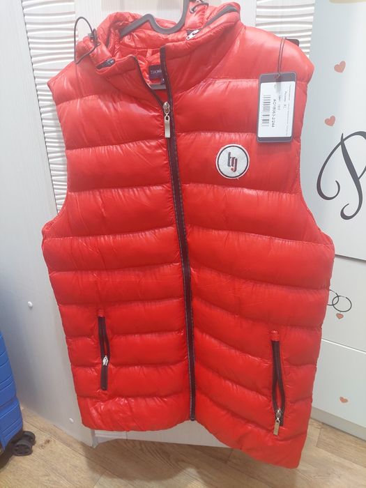 безрукавка куртка