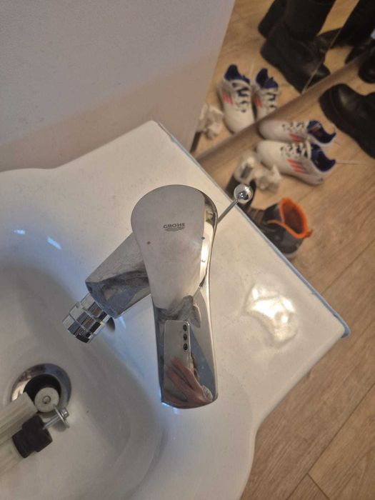 Set Bideu cu baterie GROHE