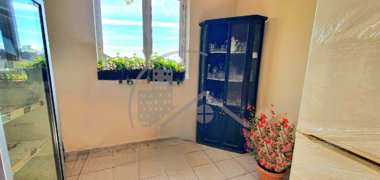 Продава се Заведение в с. Сенокос, Област Добрич - 400 кв.м за 613 €/кв.м - Снимка #12